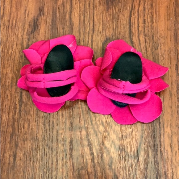 **DONATED**Baby barefoot sandals - Picture 6 of 9